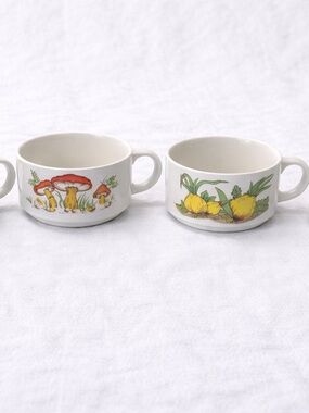 Retro Vintage White Ceramic Soup Mugs with Illustrations Set of 4